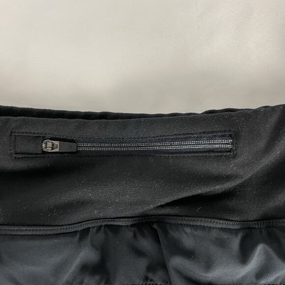 Road Runner Sports 2-in-1 Skort WIth Drawstring detail on side Black Size medium - Picture 3 of 6